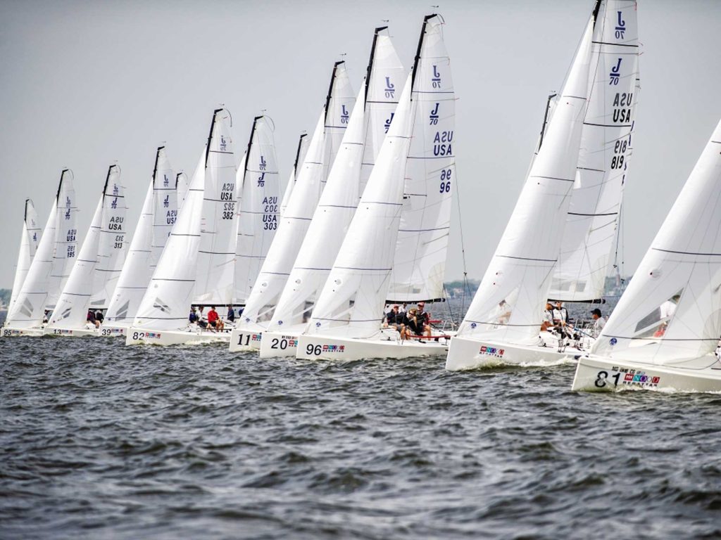 How to start a sailing race