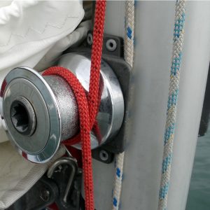 Mast winch